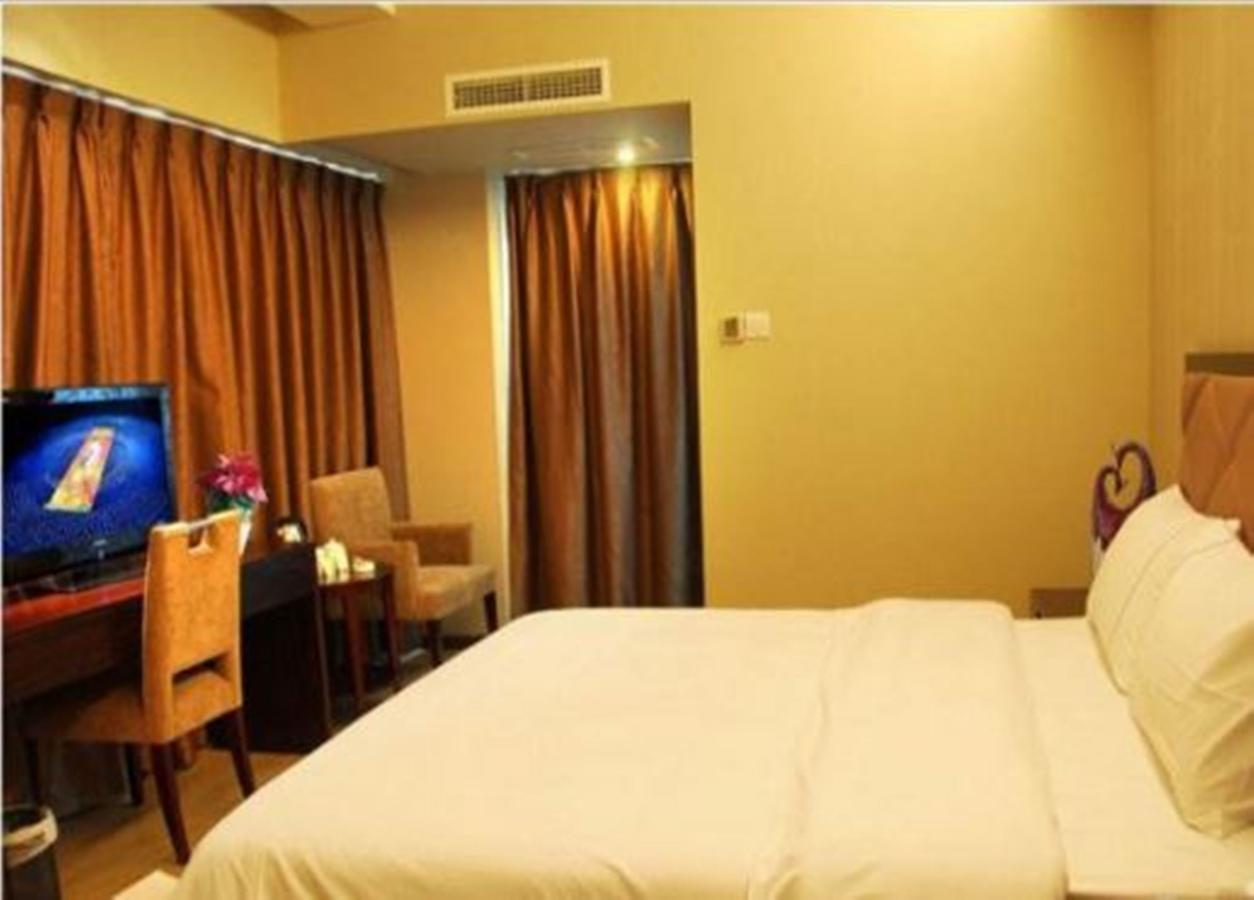 City Ideal Hotel - Чънду Екстериор снимка